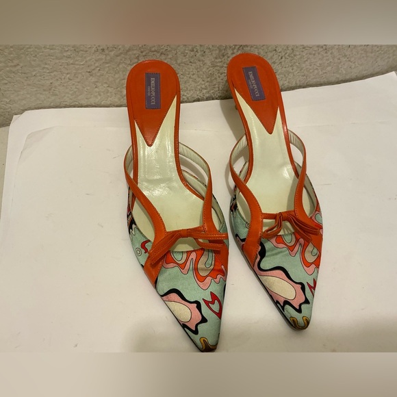 Vintage Emilio Pucci Print Shoes Italy in size 39 - Picture 2 of 6